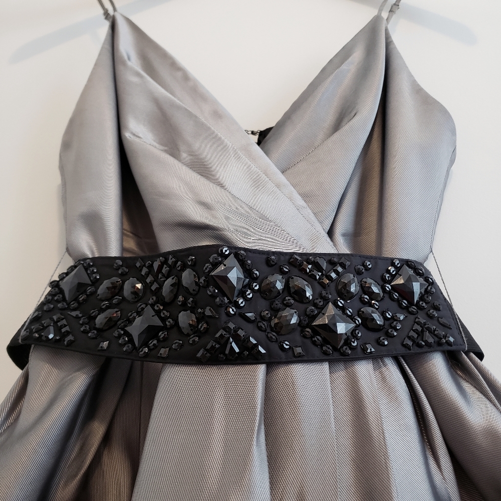 EUC BCBGMaxAzria Cocktail Dress - Picture 5 of 15